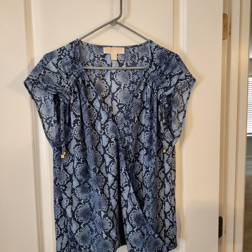 Michael Michael Kors Blue Snakeskin Top Size XL